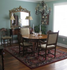 AntiqueDining